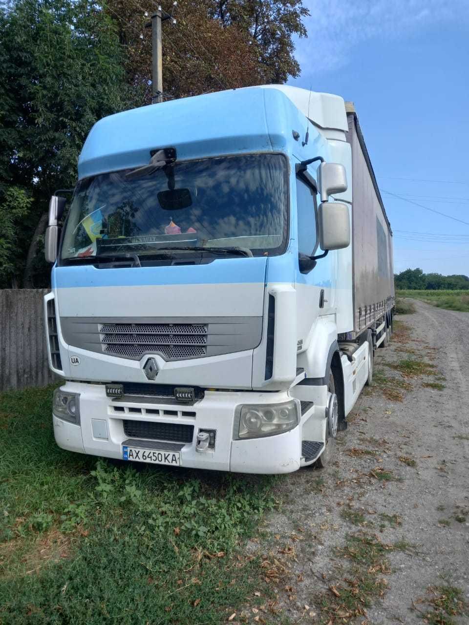 Renault Premium 2007 року разом з напівпричепом