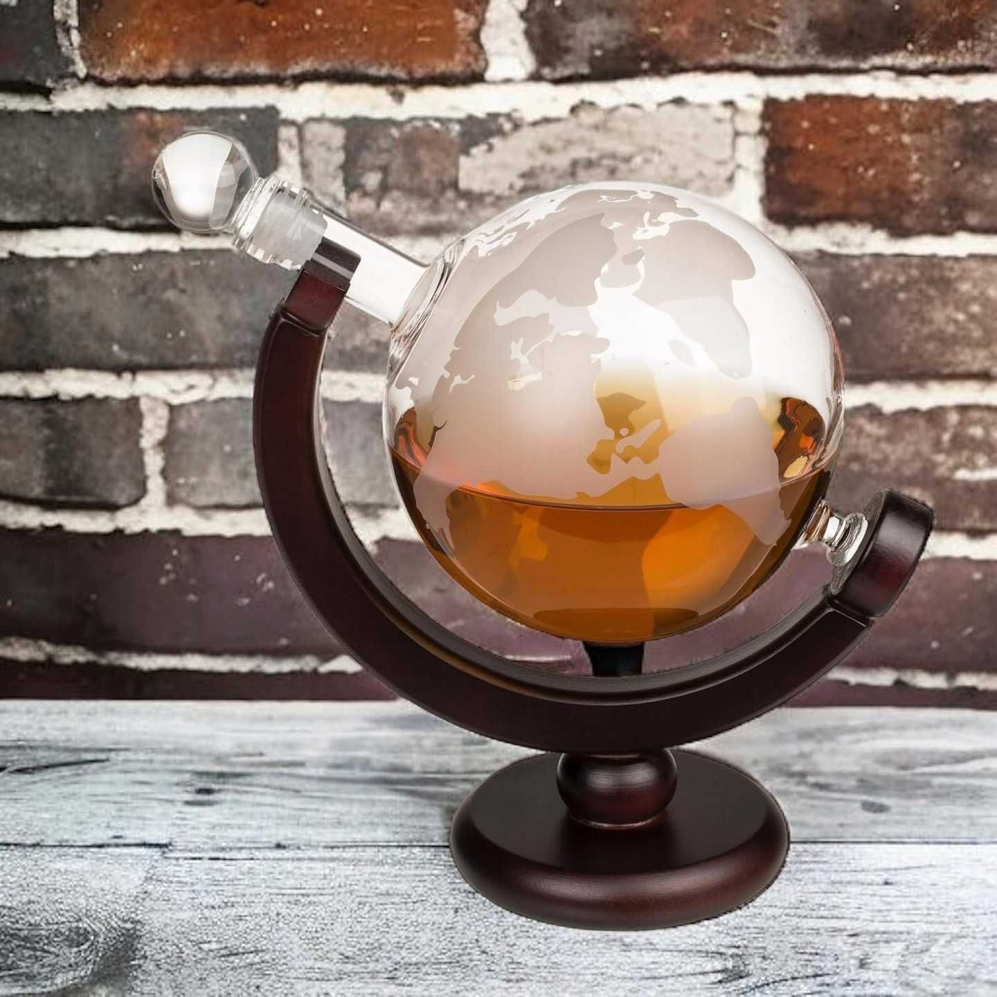 Karafka do whisky szklana w kształcie globusu 850ml + szklanki 2szt