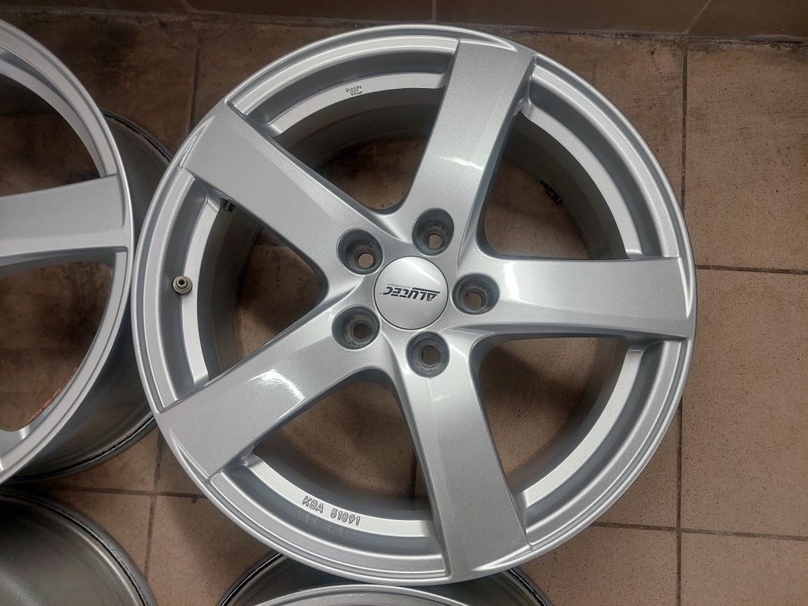 Комплект легкосплавних дисків Opel Insignia Zafira Опель R17 5×115