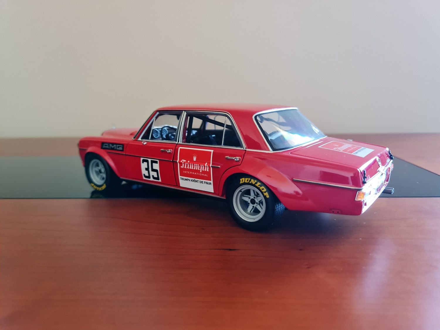 Miniatura Mercedes 1:18