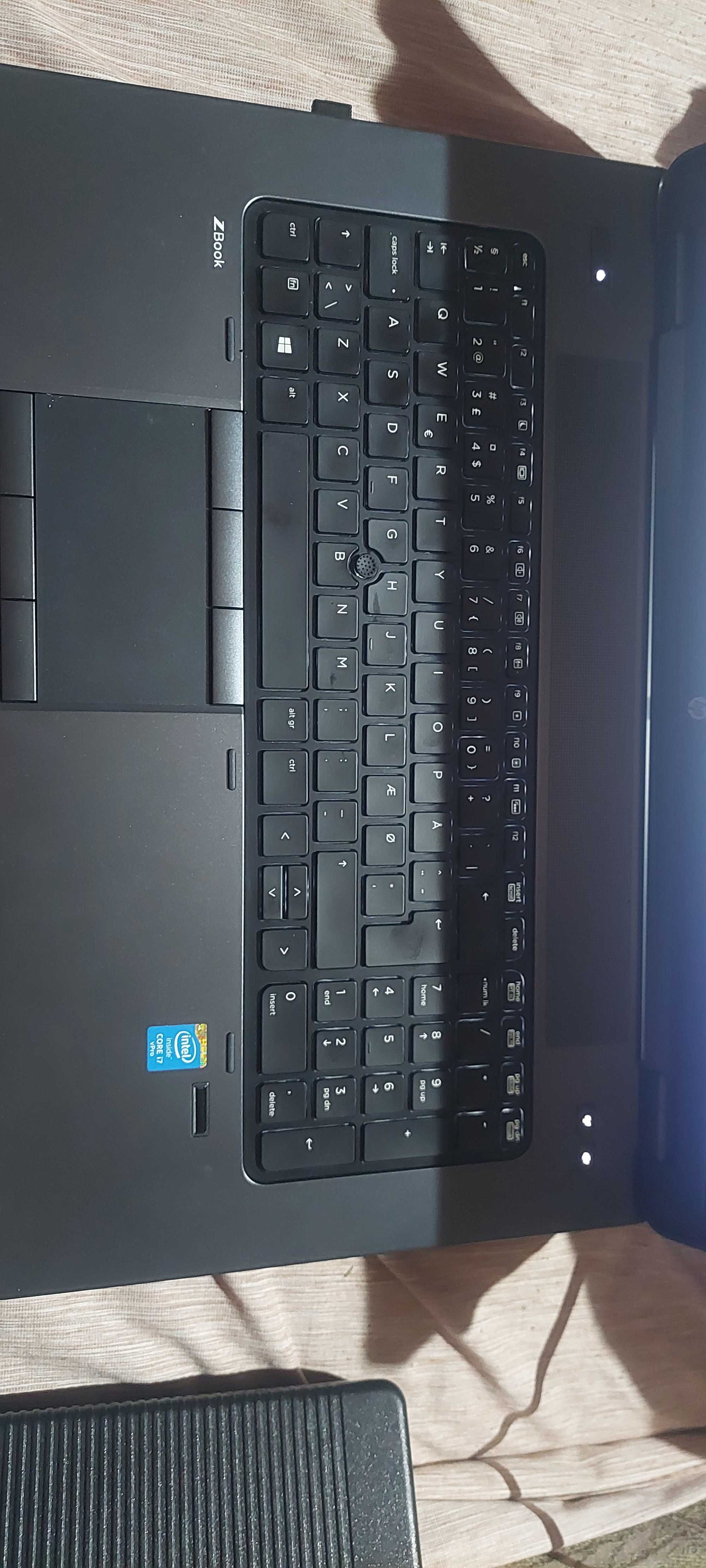 laptop HP 17G2 intern core7 4710 QM