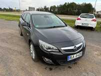 Opel Astra stan bdb, 2kpl kół, hak