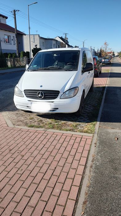 Mercedes Vito 3.0 v6 automat 3 osobowy