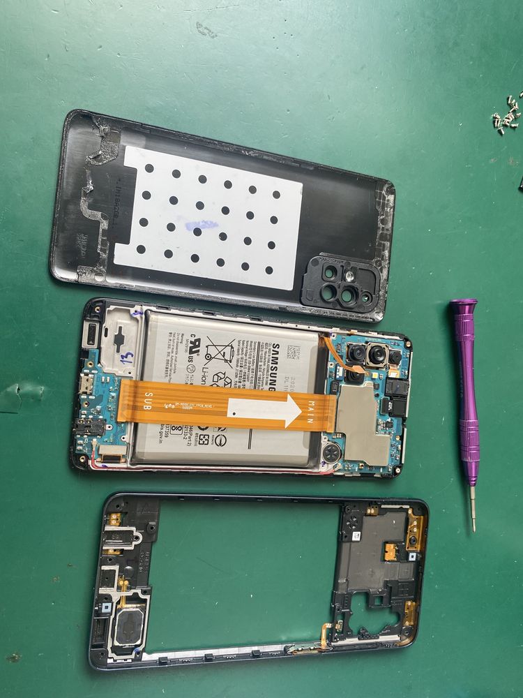 Serwis Samsung wymiana szybki, ekranu, baterii , usb A S M Note