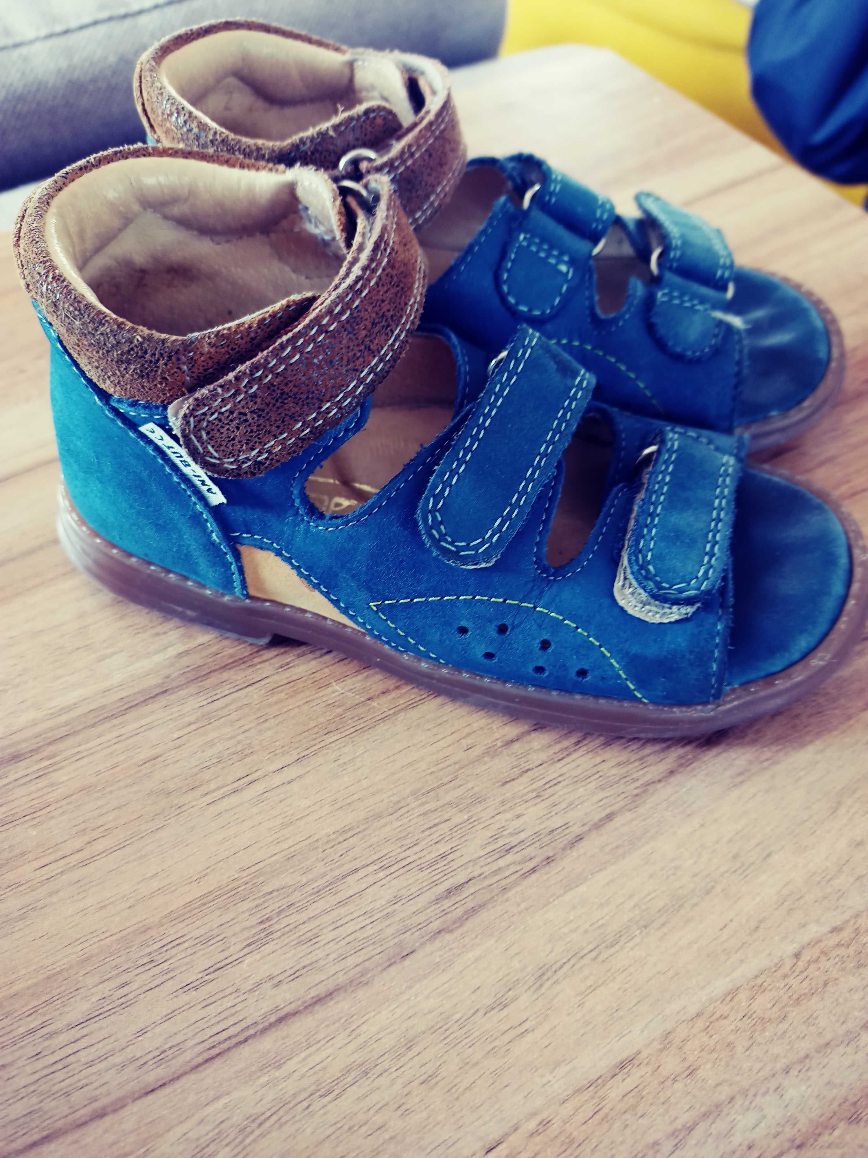 Buty dziecięce Ani-But