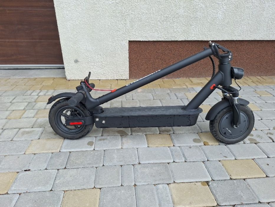 Електросамокат crosser e9 premium max 2 air (600w,15ah) чорний