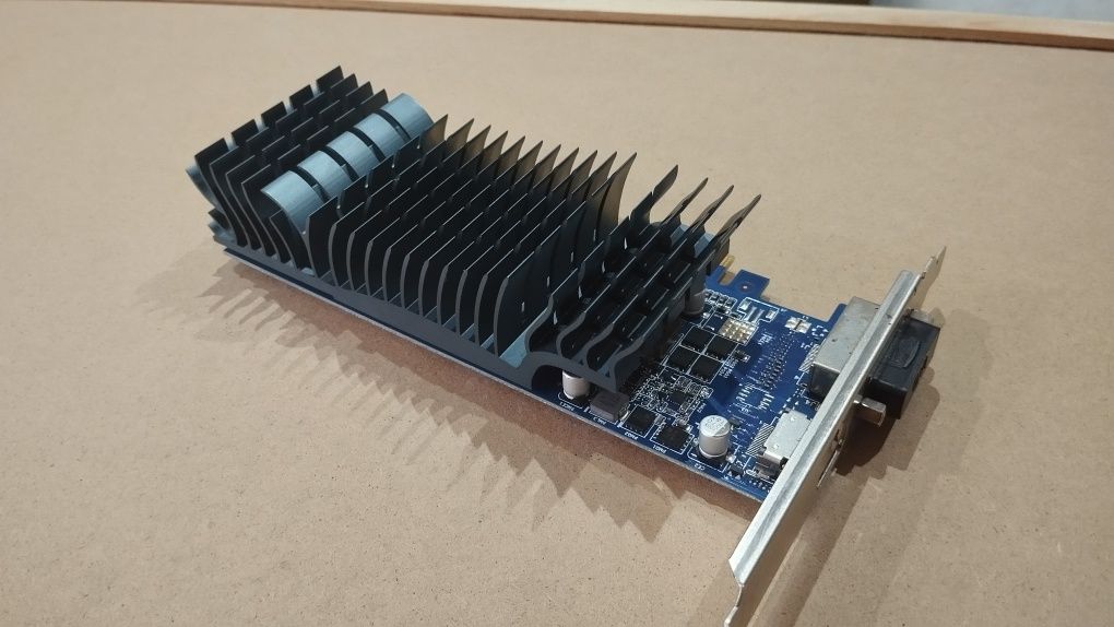 Placa Gráfica ASUS GT 1030