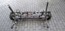 Volvo V40 Zawieszenie Tyl R DESIGN