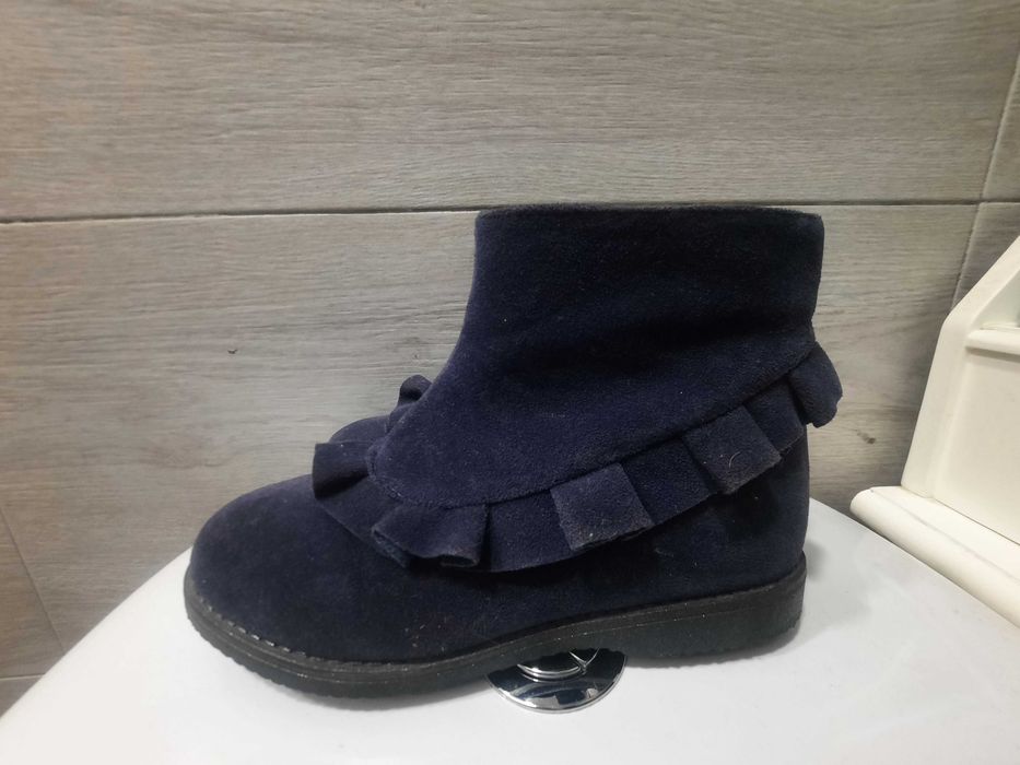 Reserved śliczne buty 29