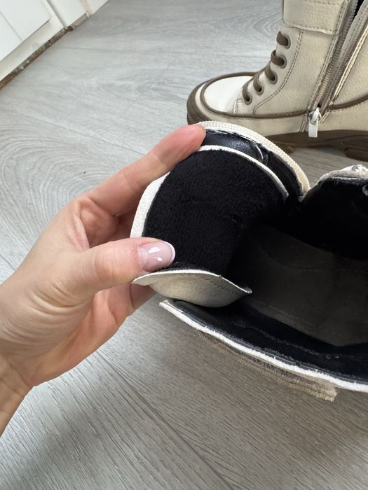 Черевики осінь, взуття, кросівки