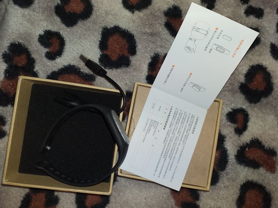 Продам фитнес браслет ,Xiami mi band 1 s Pulse black.