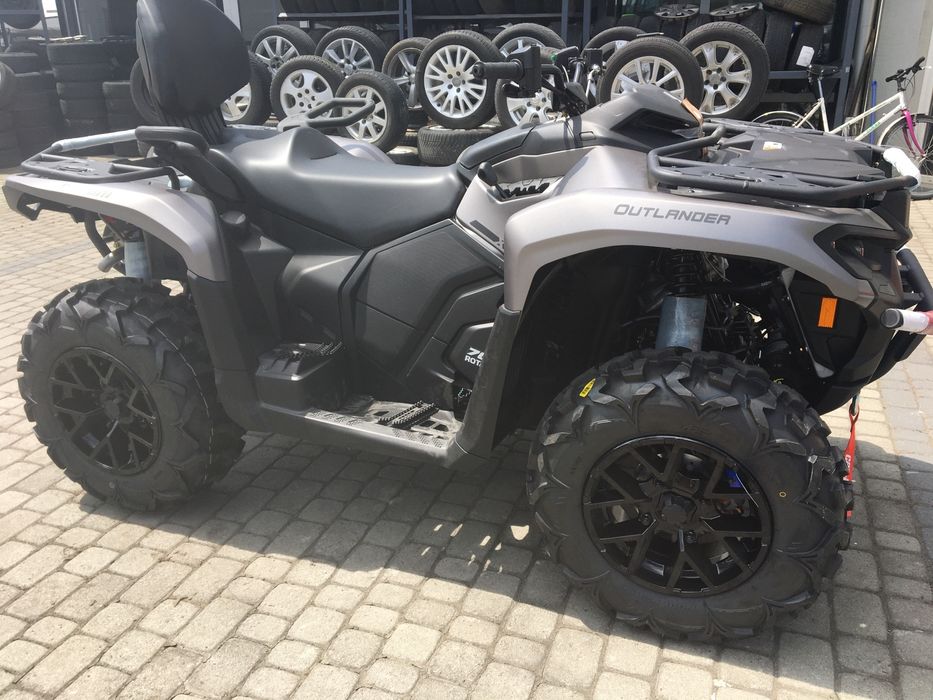 квадроцикл BRP Outlander Max XT700