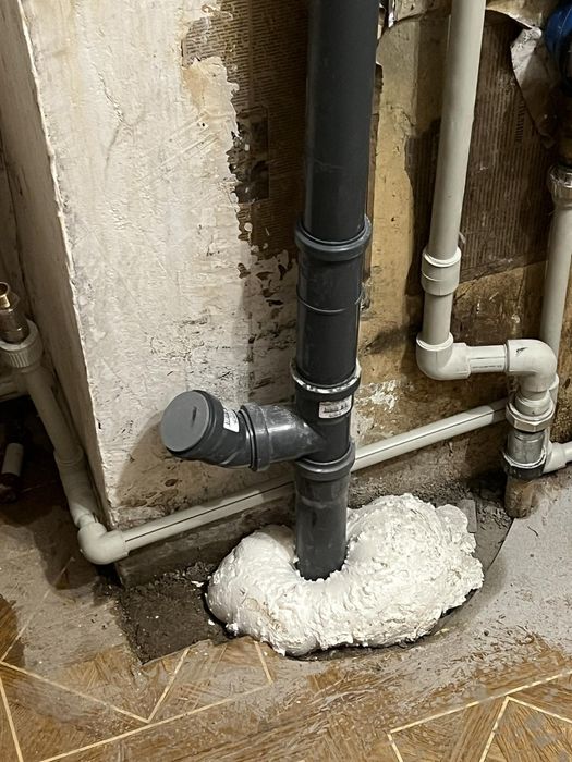 Сантехник все виды работ, водопровод, канализация. Ремонт бойлера.