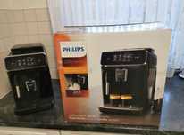 Кавоварка, кофемашина Philips LatteGo EP2200 2 роки З Дому гарний стан