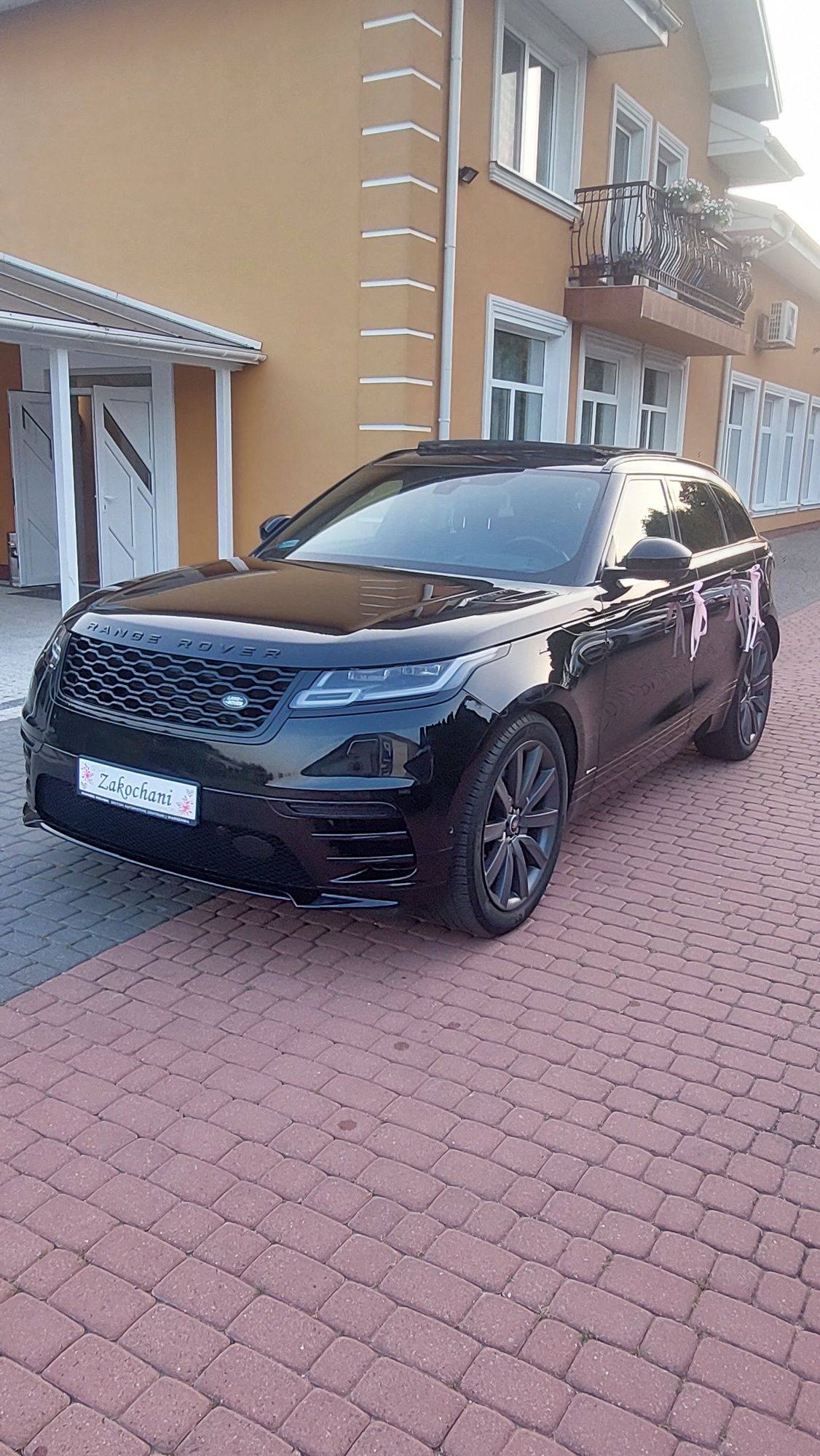 Auto do ślubu wynajem Range Rover Velar