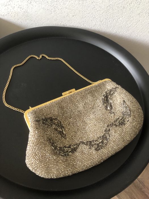 Torebka wizytowa z koralików.