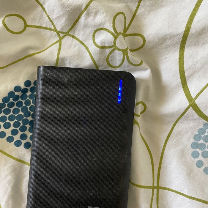 Trust primo powerbank 8800 Mah czarny 2x USB sprawny