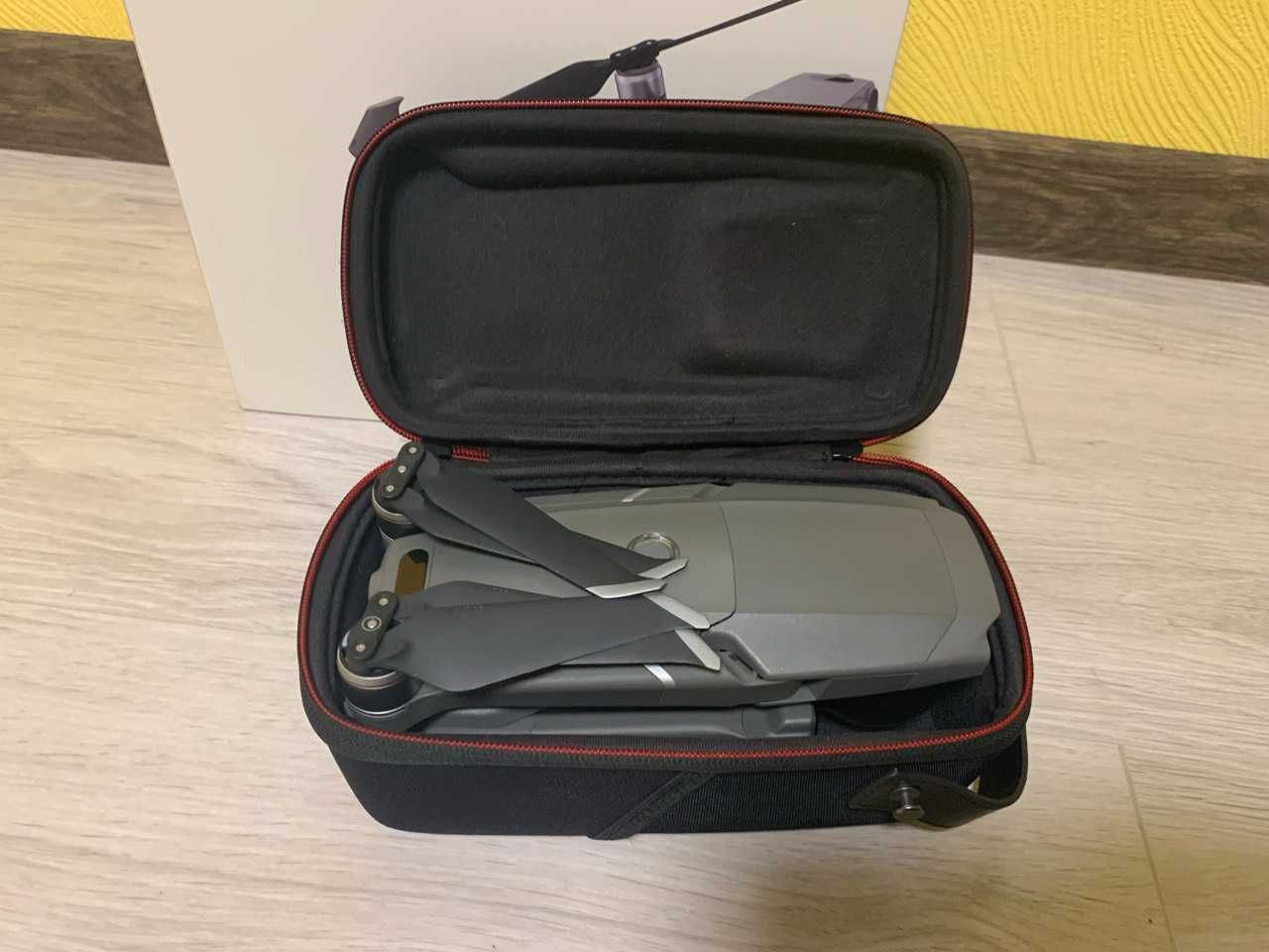 Продам Dji mavic 2 zoom Кейс і клінер в подарунок