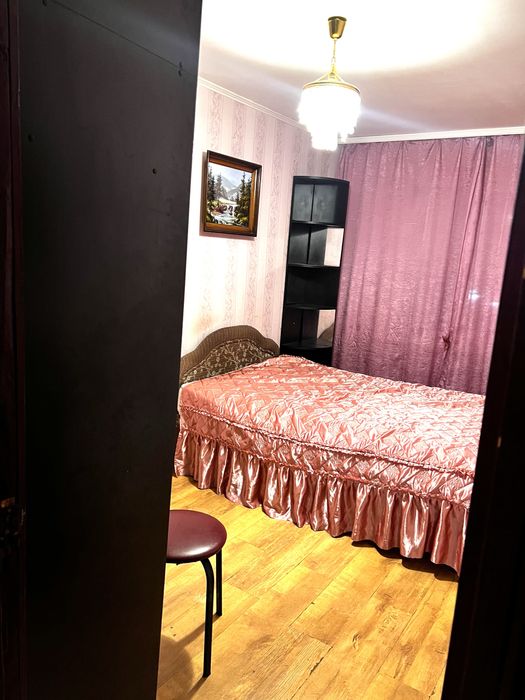 2к.квартира метро Оболонь 1хв. пішки