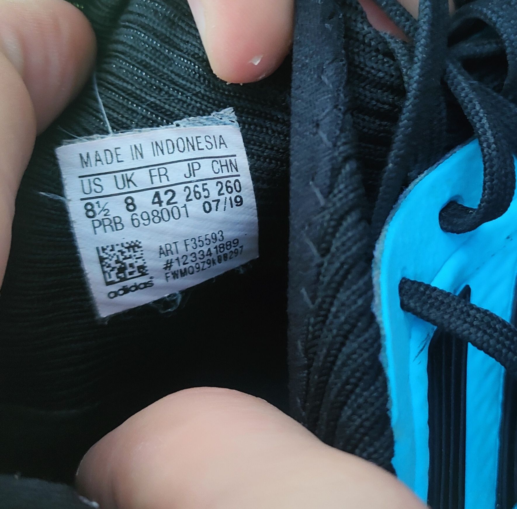 Продам Бутси Adidas predator 42 розмір