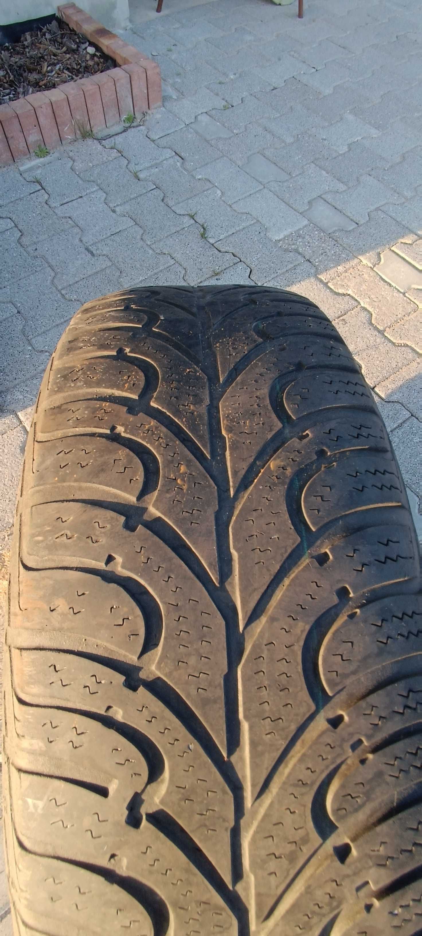 Koła (felgi) 195/65 R15 6Jx15H ET38– Seat Toledo II – garażowe znalezi