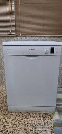 Máquina de Lavar Loiça Bosch -nova