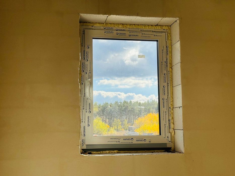 Продається двоповерховий будинок у Дахнівці