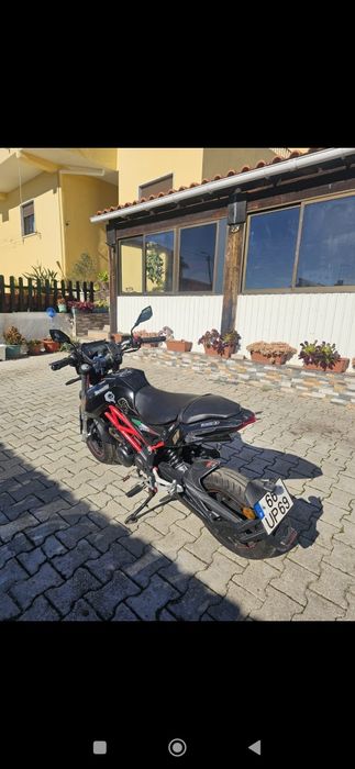 Vendo Benelli TNT 125