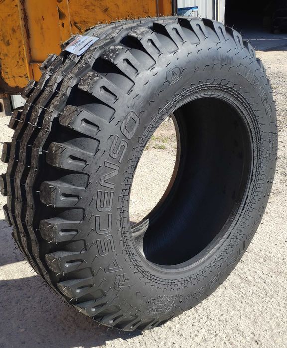 Opona 10.0/75-15.3 do przyczepy, rozrzutnika