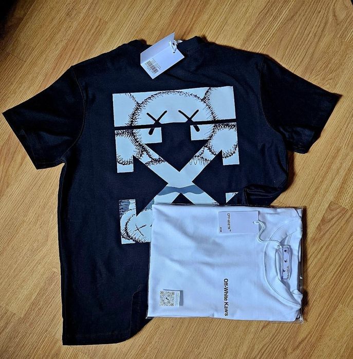 T-shirt off white Kaws  -  excelente qualidade