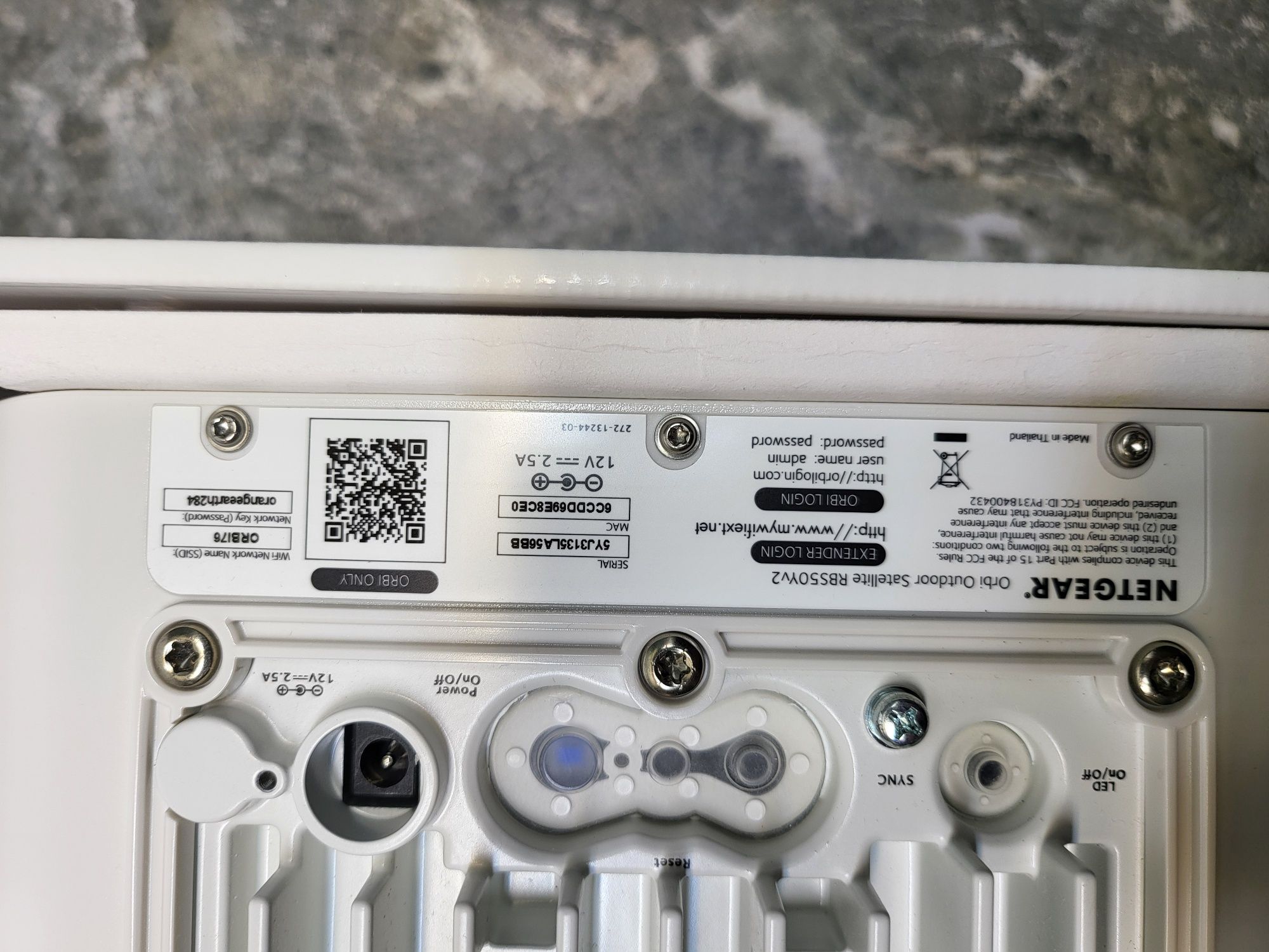Вуличний Wi-Fi ретранслятор Netgear RBS50Yv2 IP66 покриття до 250м2