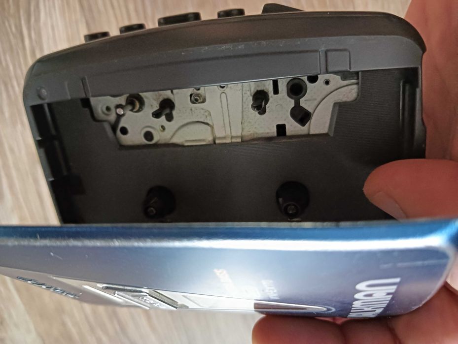 Sony Walkman WM-EX170 – przenośny odtwarzacz kasetowy retro