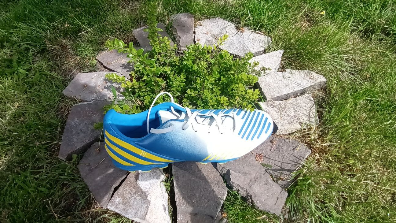 Копочки Adidas Predator