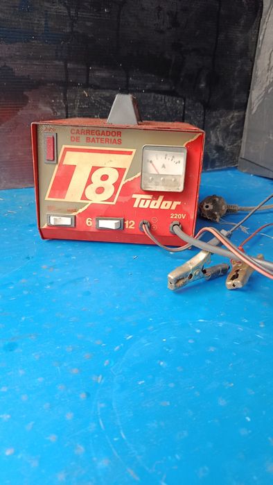 Carregador baterias Tudor