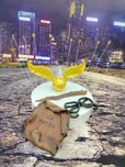 Znicz, okulary, różdżka Harry Potter z masy cukrowej figurki na tort