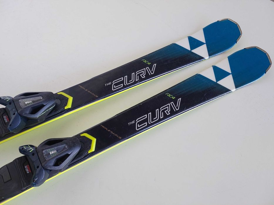 Narty Fischer The Curv RC4 157 CM (17)