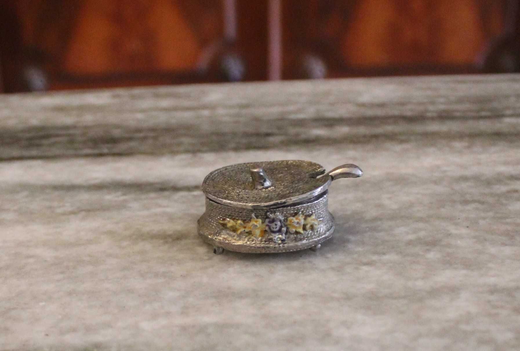 Saleiro, Pote de Mostarda, Pote de Estanho Oval, antigo, vintage