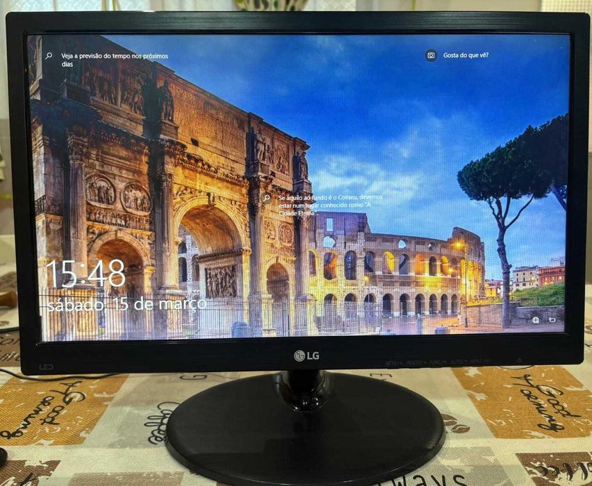 Monitor Full HD LED LG - 19"