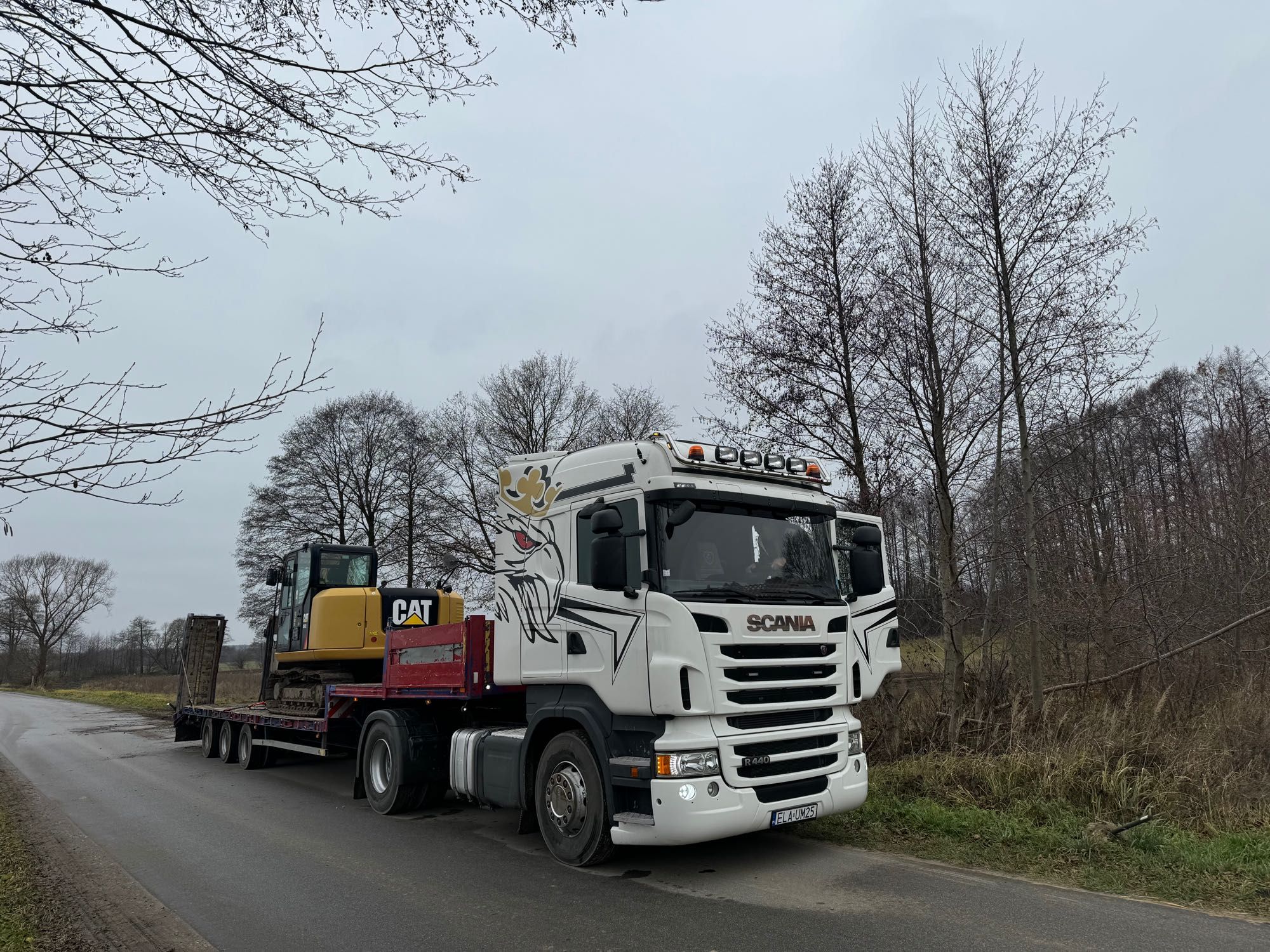 Transport 28 ton wanna patelnia łódka Niskopodwoziowy Maszyn Koparek