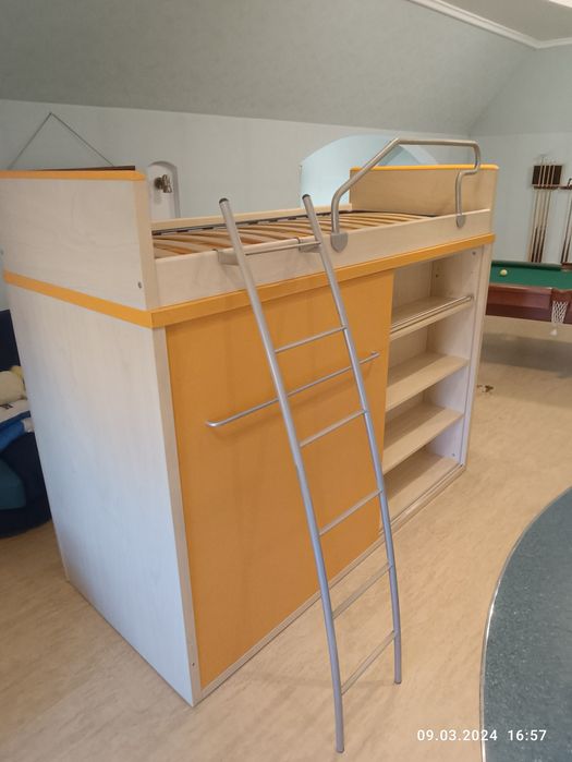 Made in Italy ! Шикарная двухъярусная детская , подростковая кровать