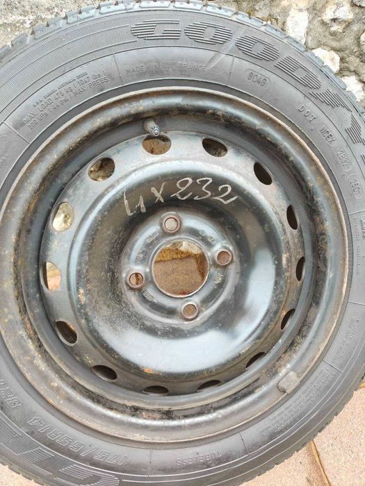 Kompletne Koła Opony Letnie + Felgi Stalowe R14 Peugeot