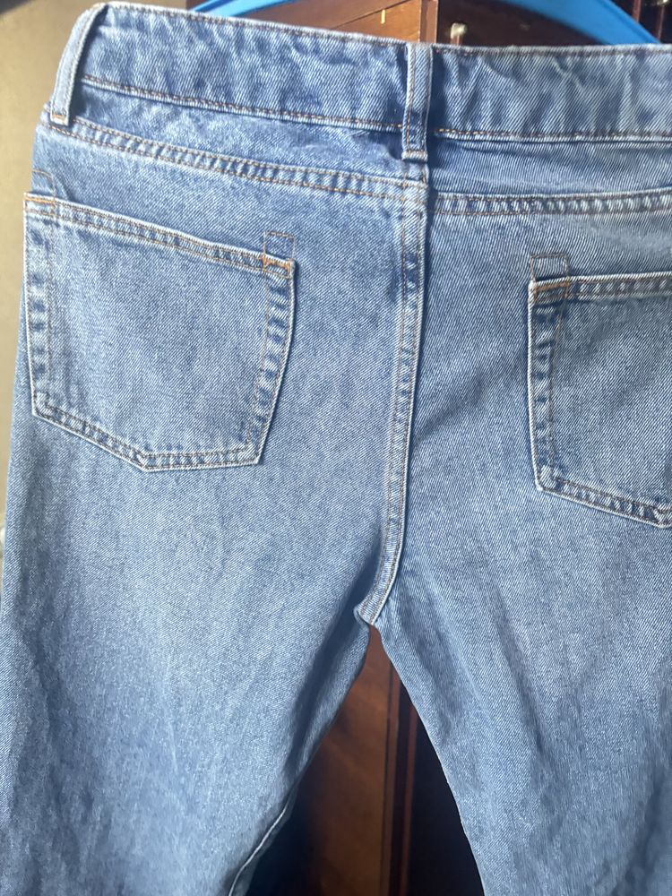 Стильные фирменные женские джинсы TOPMAN