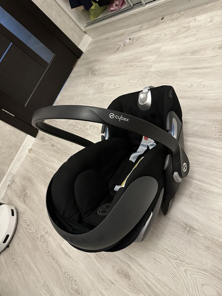 Автолюлька Cybex Cloud Z i-Size Plus