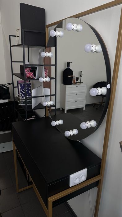 Аренда зеркало бровист визажист рабочее место