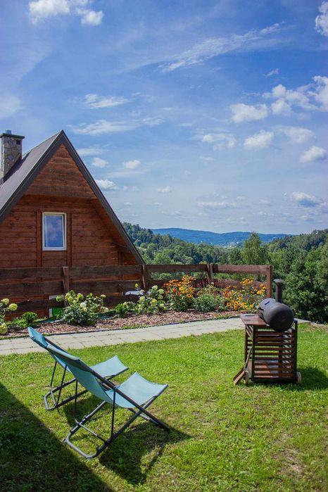 Sielanka-Domki Całoroczne z Kominkiem Jacuzzi Sauna Bezmiechowa