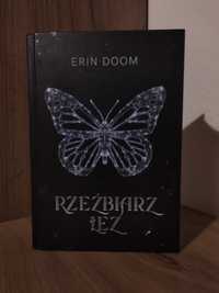 Rzeźbiarz łez Erin Doom