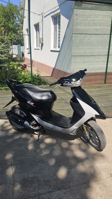 Мопед Suzuki zz inch up sport