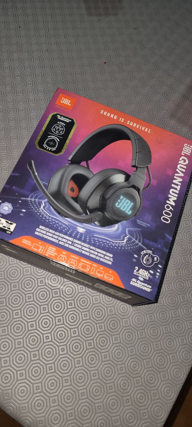 Headsets JBL Quantum 600
