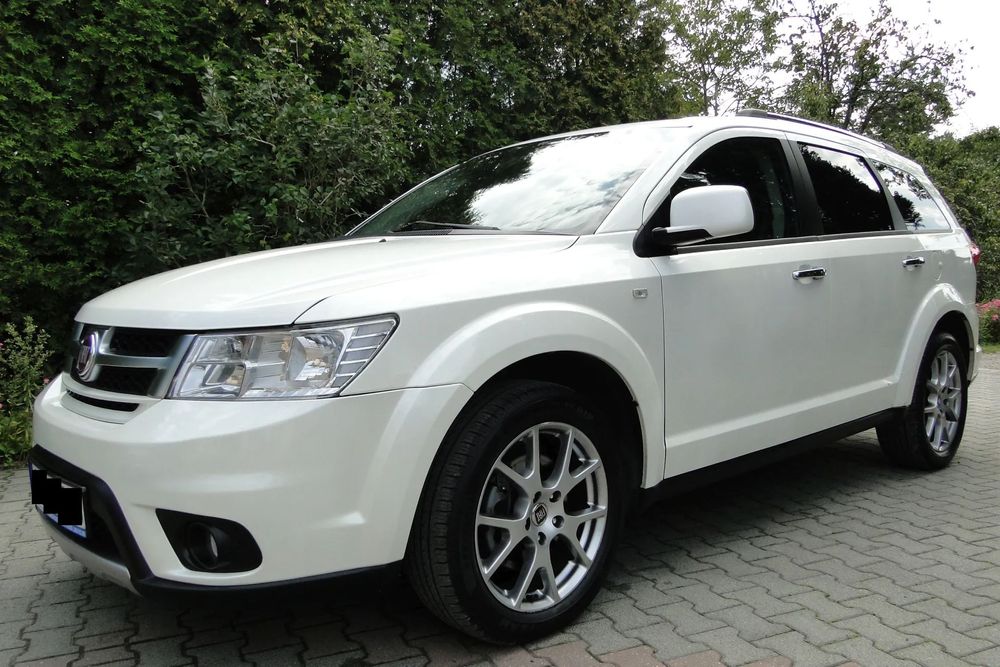 Fiat Freemont 2.0 AWD 4x4 full opcja 7 miejsc o korozji stan idealny