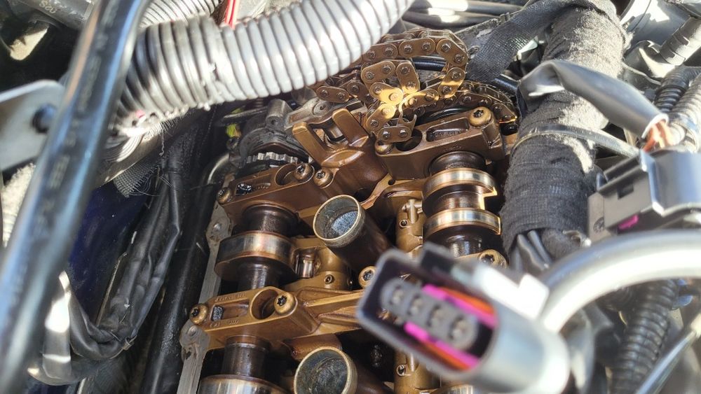 Volkswagen Touareg I benzyna/gaz 4.2 V8 32V 310Km 2004 r. (uszkodzony)